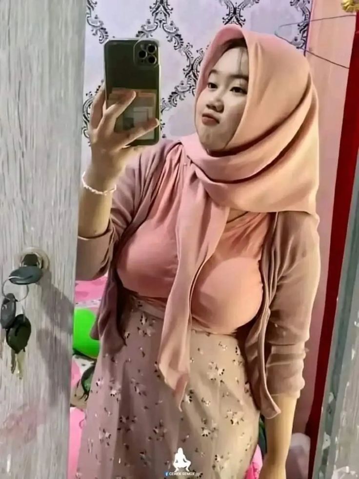 Hijabers Part 1 - Kok bisa rebutan 1 batang? antri donk